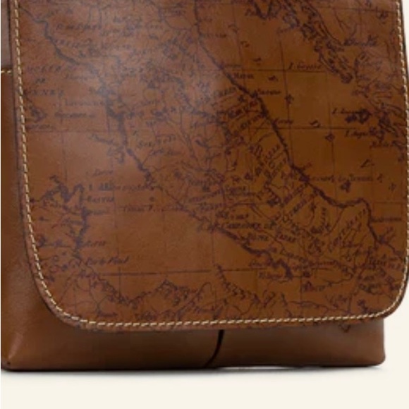 New! Patricia Nash Granada Map Print Leather Crossbody Bag - Picture 4 of 10